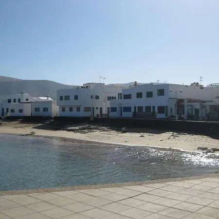 La Caleta Sleeps 5 Wifi Apartman