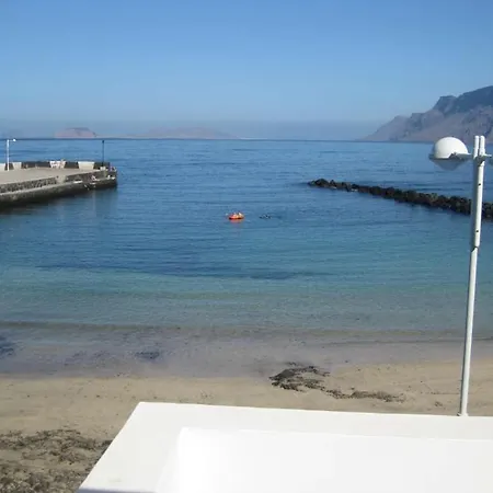 La Caleta Sleeps 5 Wifi *